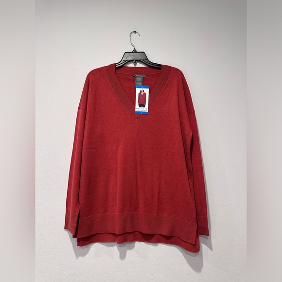 Matty M Women's L/S V-Neck Side Slits Tunic Pullover Sweater Brick color, Size L - Picture 3 of 9